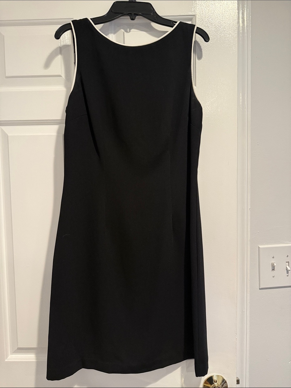 CDC Black Sleeveless Shift Dress with White Trim
